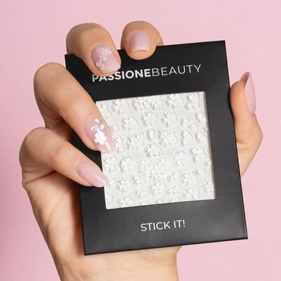 decorazioni unghie con stickers adesivi